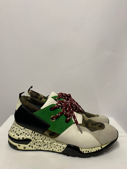 Steve Madden White and Camo Cliff Trainers 7.5