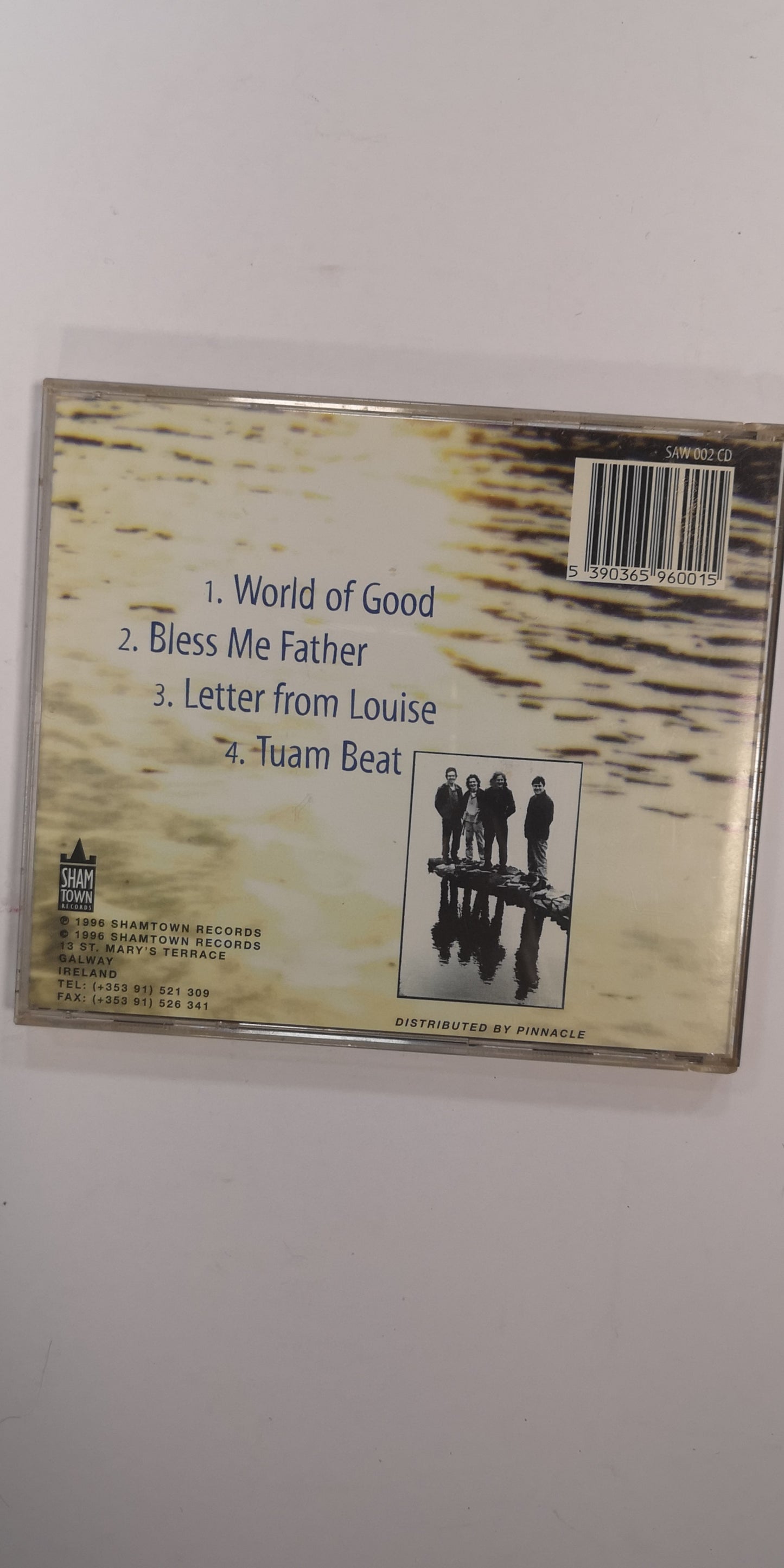 The Saw Doctors - World of Good: Signed CD