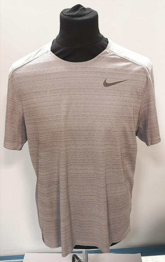 Nike Running Dri-Fit Grey T-Shirt Size L