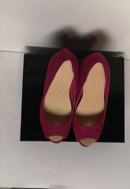 BNIB Shoe Box Boutique Pink Ladies Peep Toe Platform High Court Shoe Pink Size 5