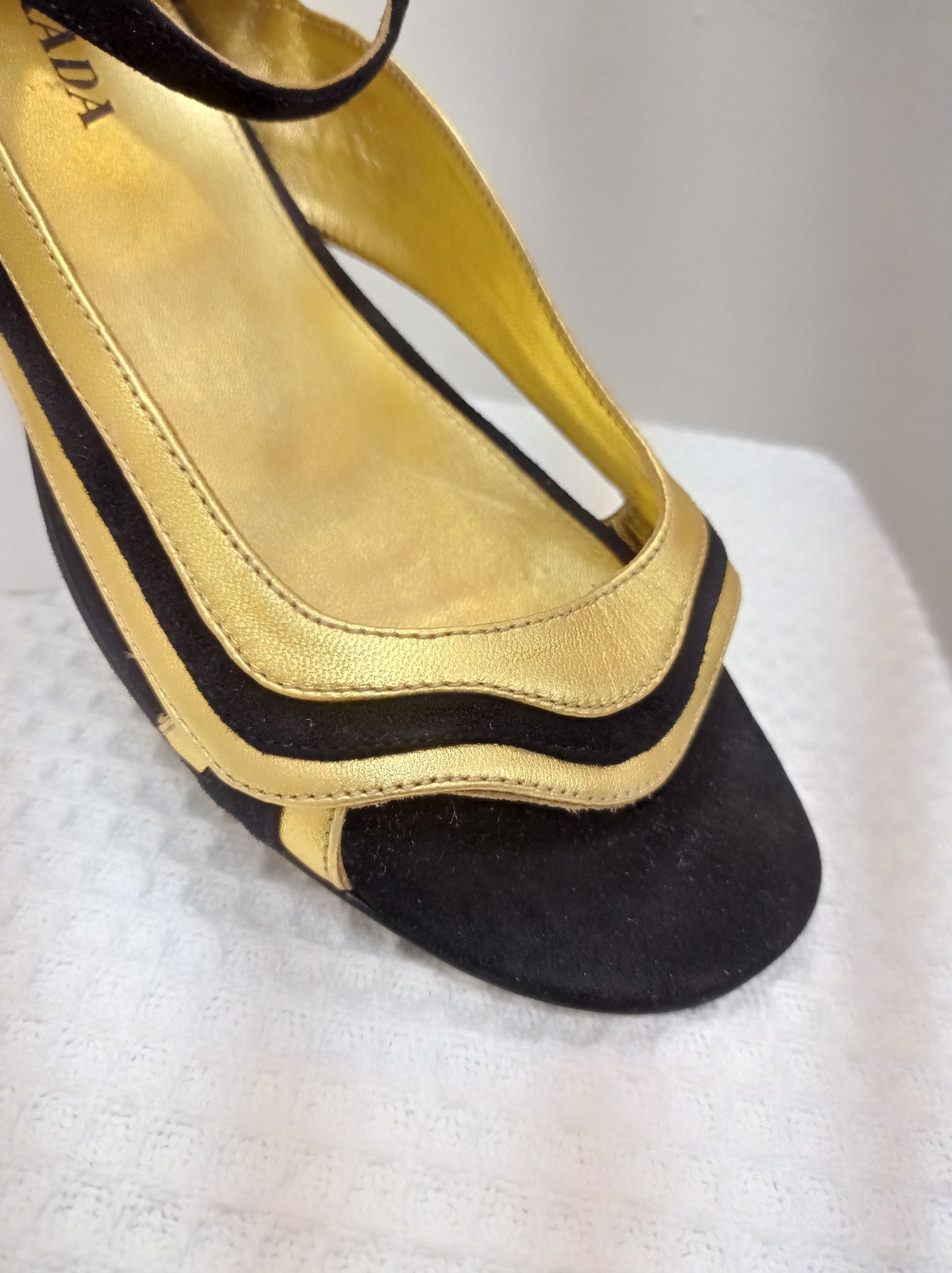Prada Gold/Black Leather Sandals Size 6