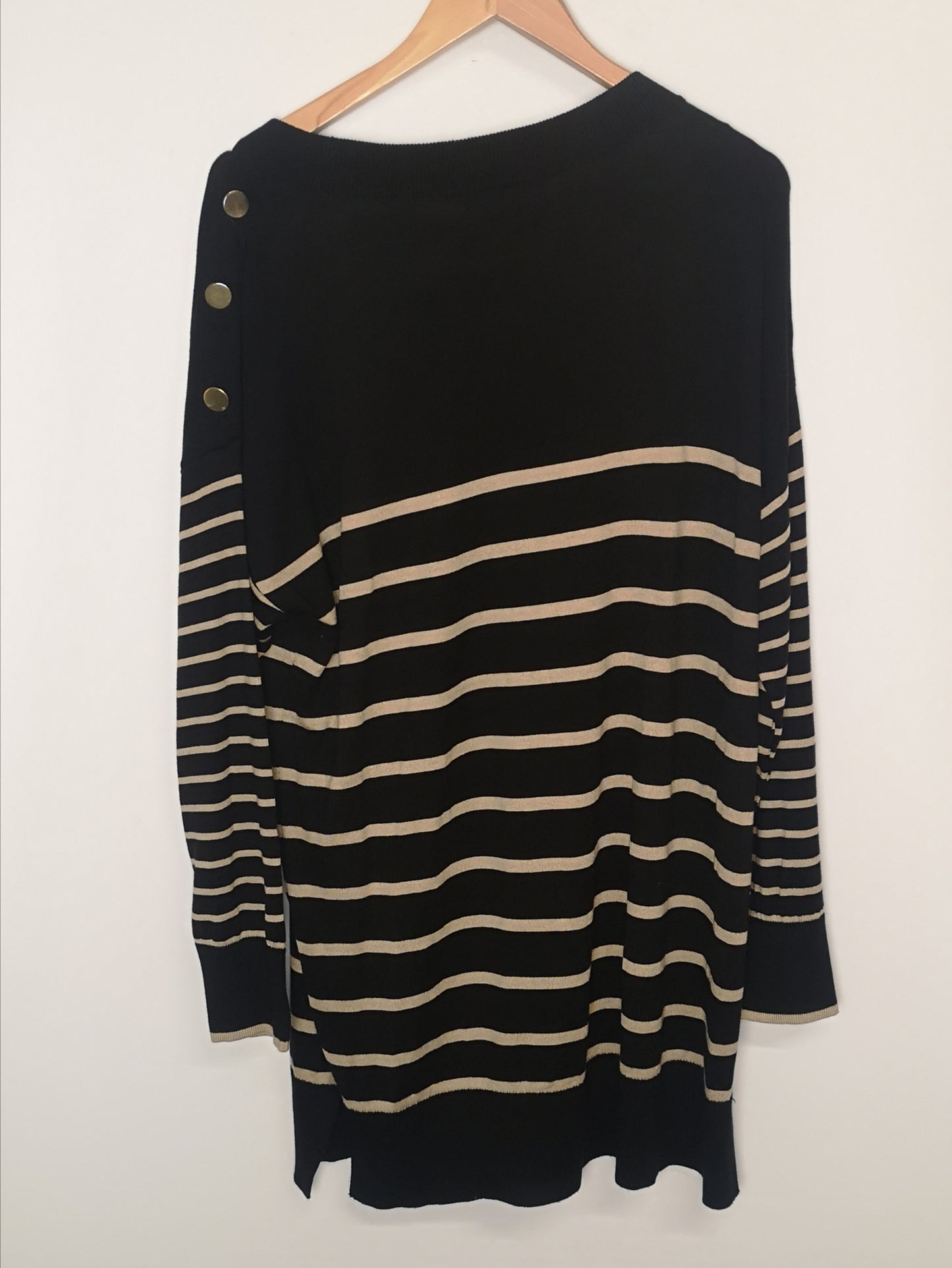 BNWT Spirit Black/Beige Crew Neck Jumper Size 12