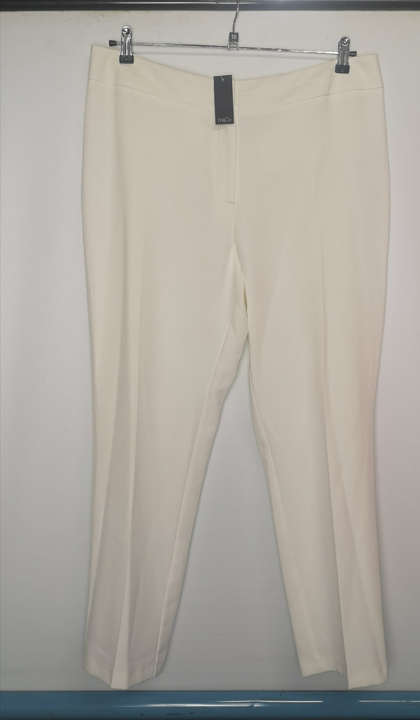 BNWT M&Co Ivory White Trousers Size 18