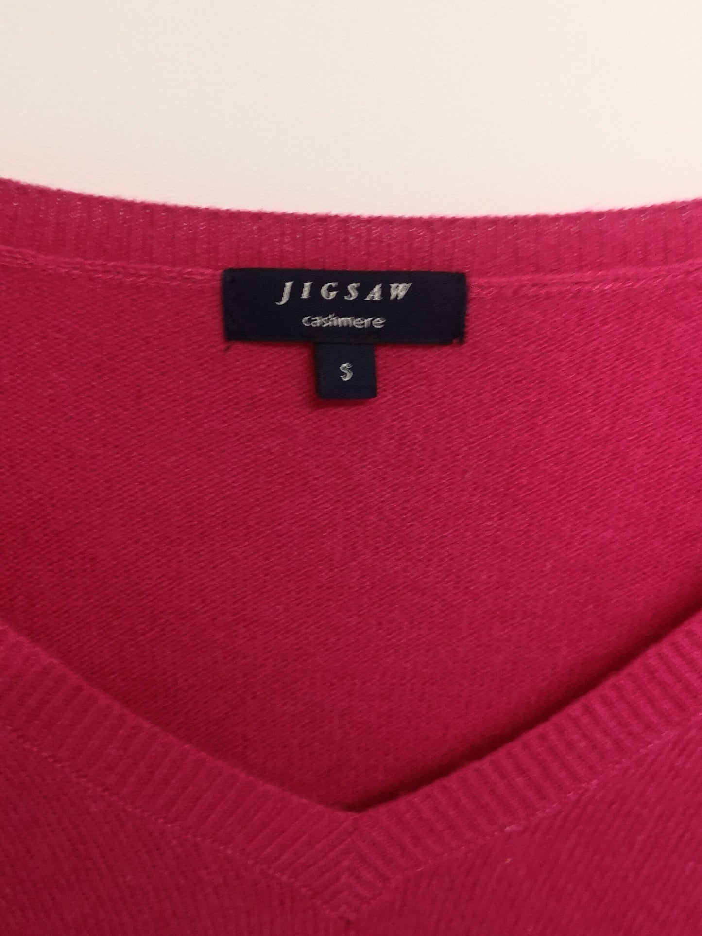 Jigsaw Fuschia Cashmere Jumper Size Small