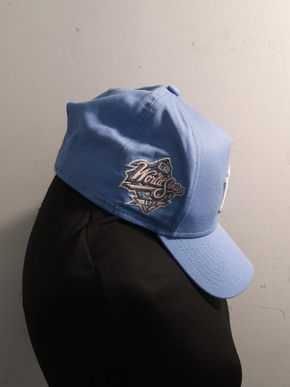 New Era New York Yankees World Series 1999 Cooperstown Collection Sky Blue/Pink Baseball Cap