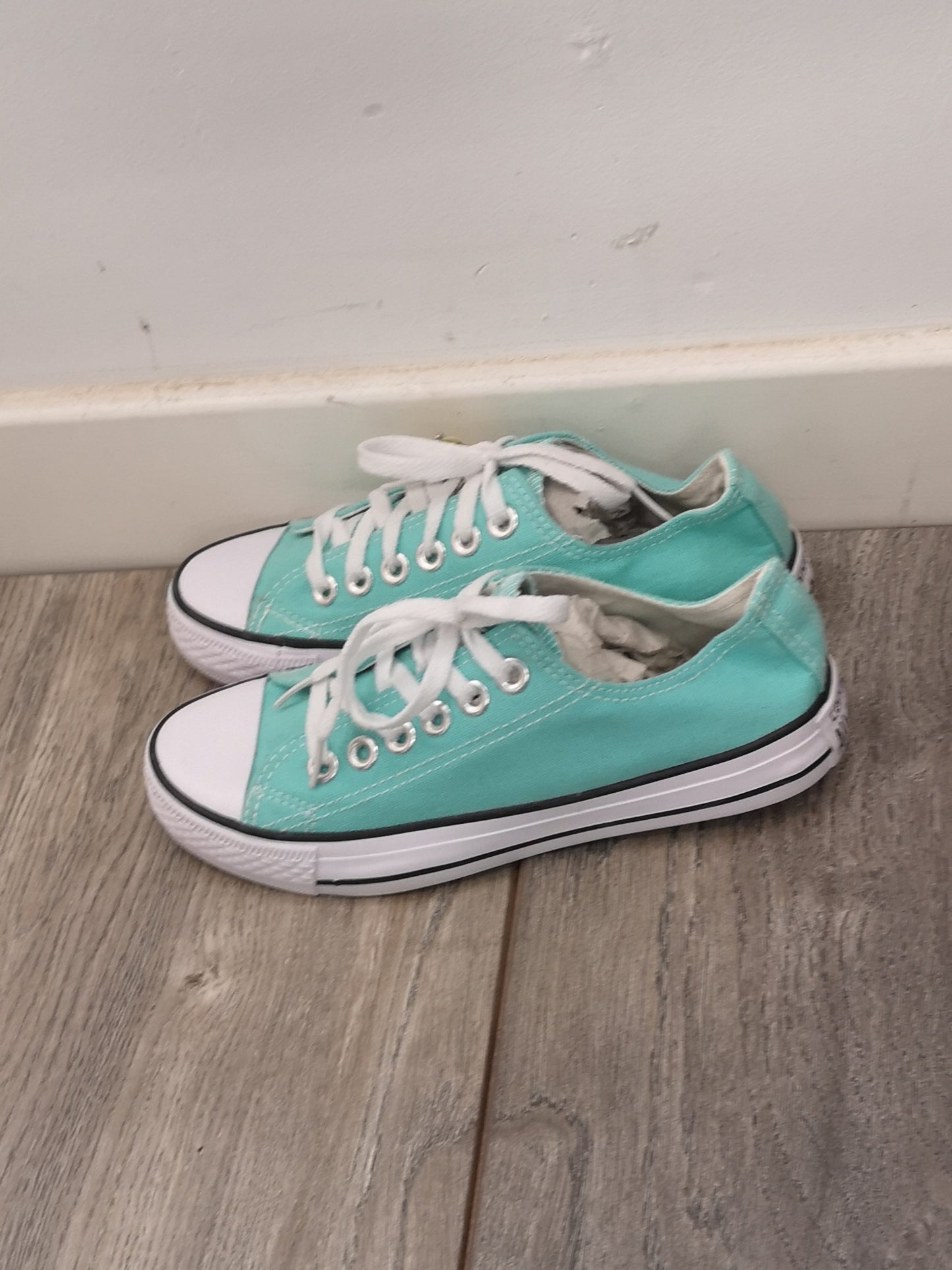 Converse Chuck Taylor Teal Trainers Size 5