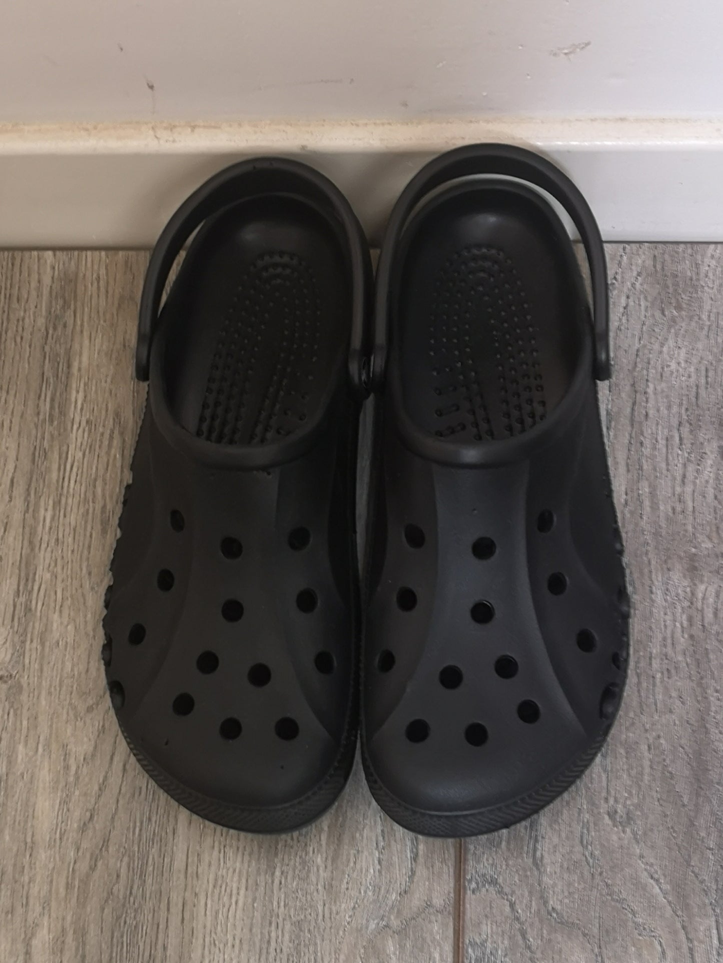 BNWT Crocs Black Size 12