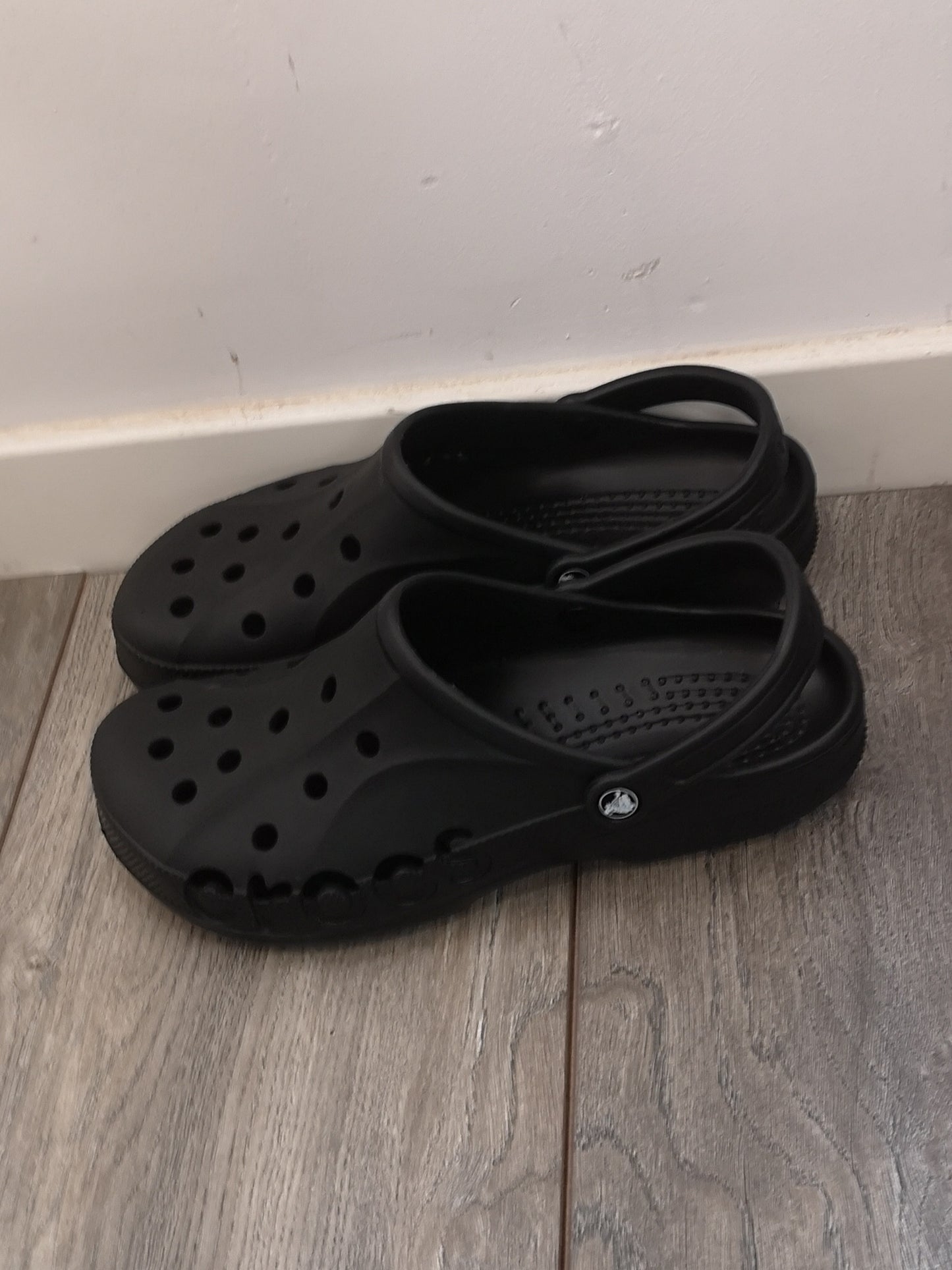 BNWT Crocs Black Size 12