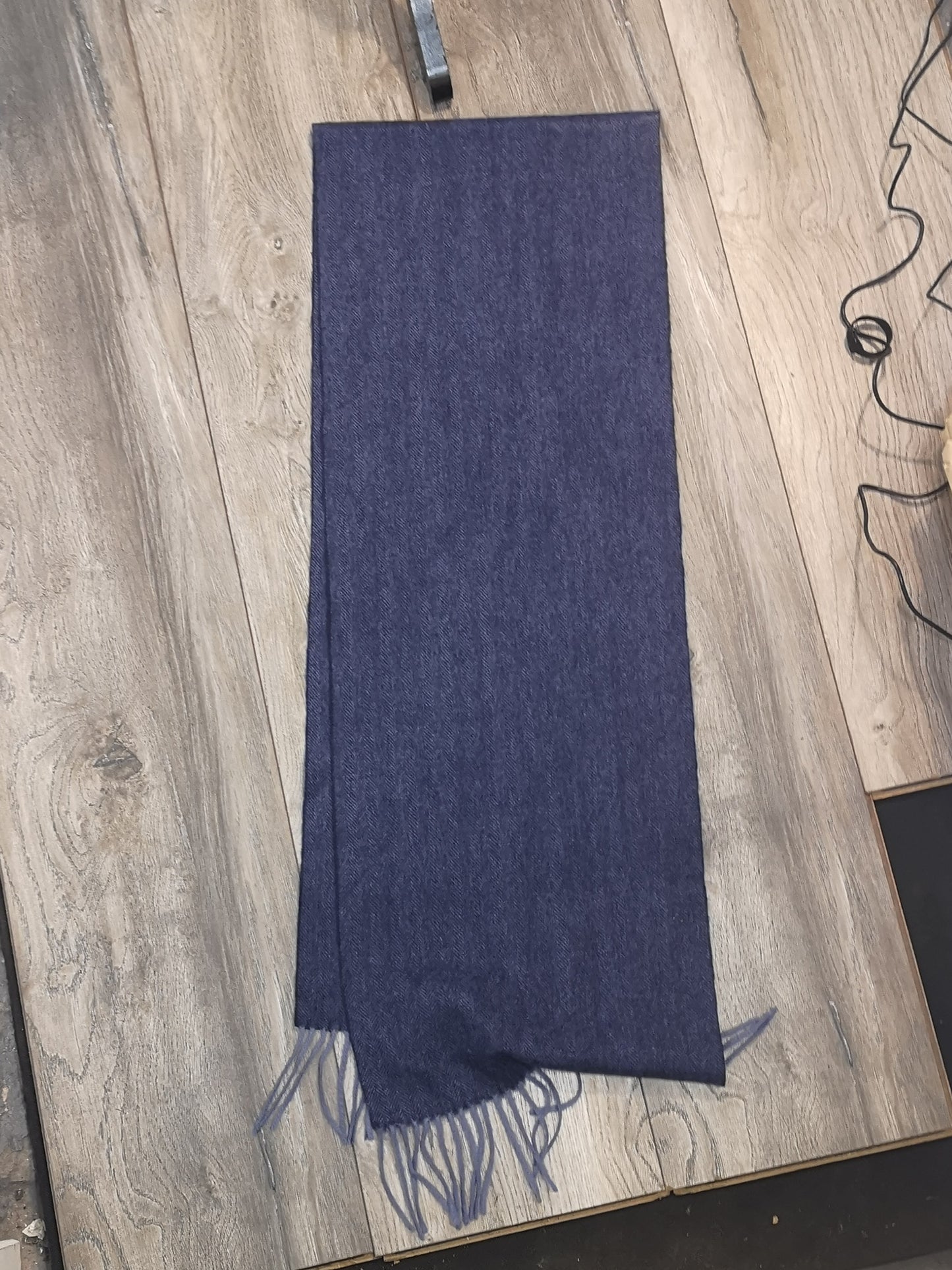 Heritage & Traditions 100% Pure Wool Blue Scarf