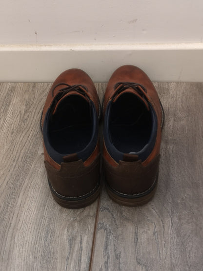 AM Shoe Company Brown Leather Shoes Size 10