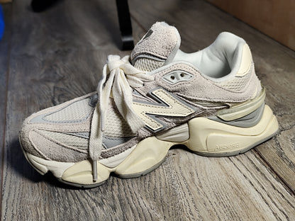 Hew Balance 9060 Rubber Trimmed Textured Leather and Mesh Woman's Sneakers