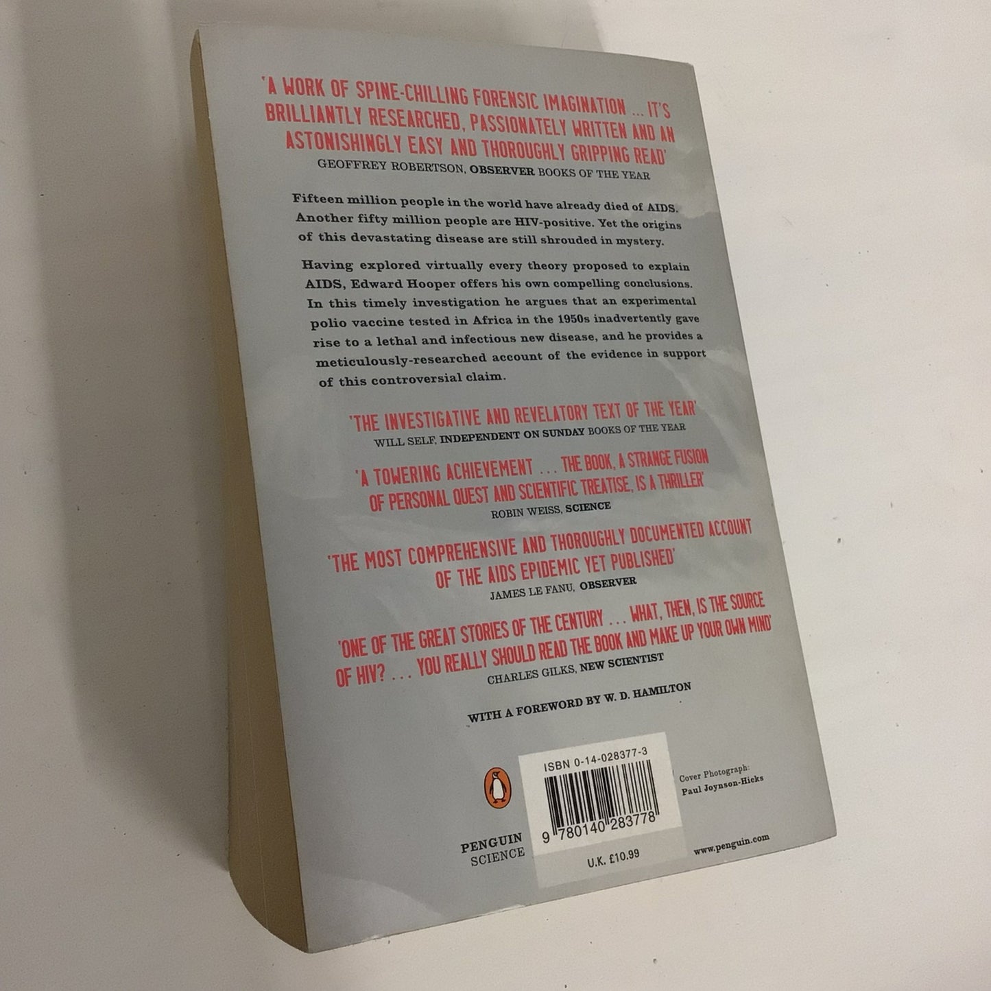 The River: A Journey Back to the Source of HIV & AIDs by Edward Hooper (2000)