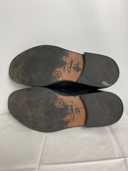 Clarks Black Leather Shoe Size 11 Wide Fit