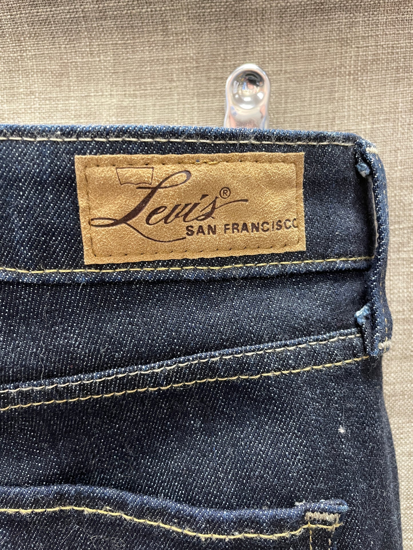 Levi's Levi Strauss & Co Demi Curve Classic Dark Indigo Blue Boot Cut Jeans Waist 32