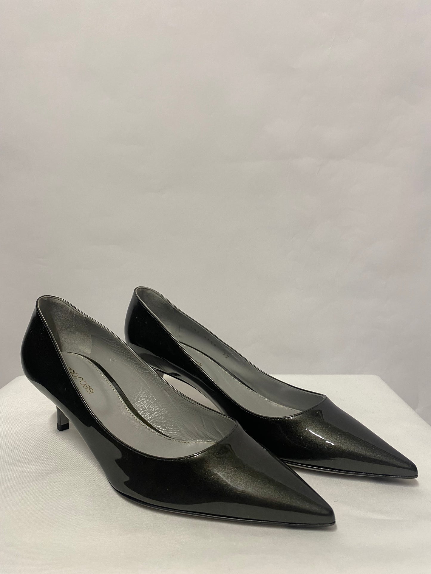 Sergio Rossi Silver Patent Pointed Low Pump Heels 4