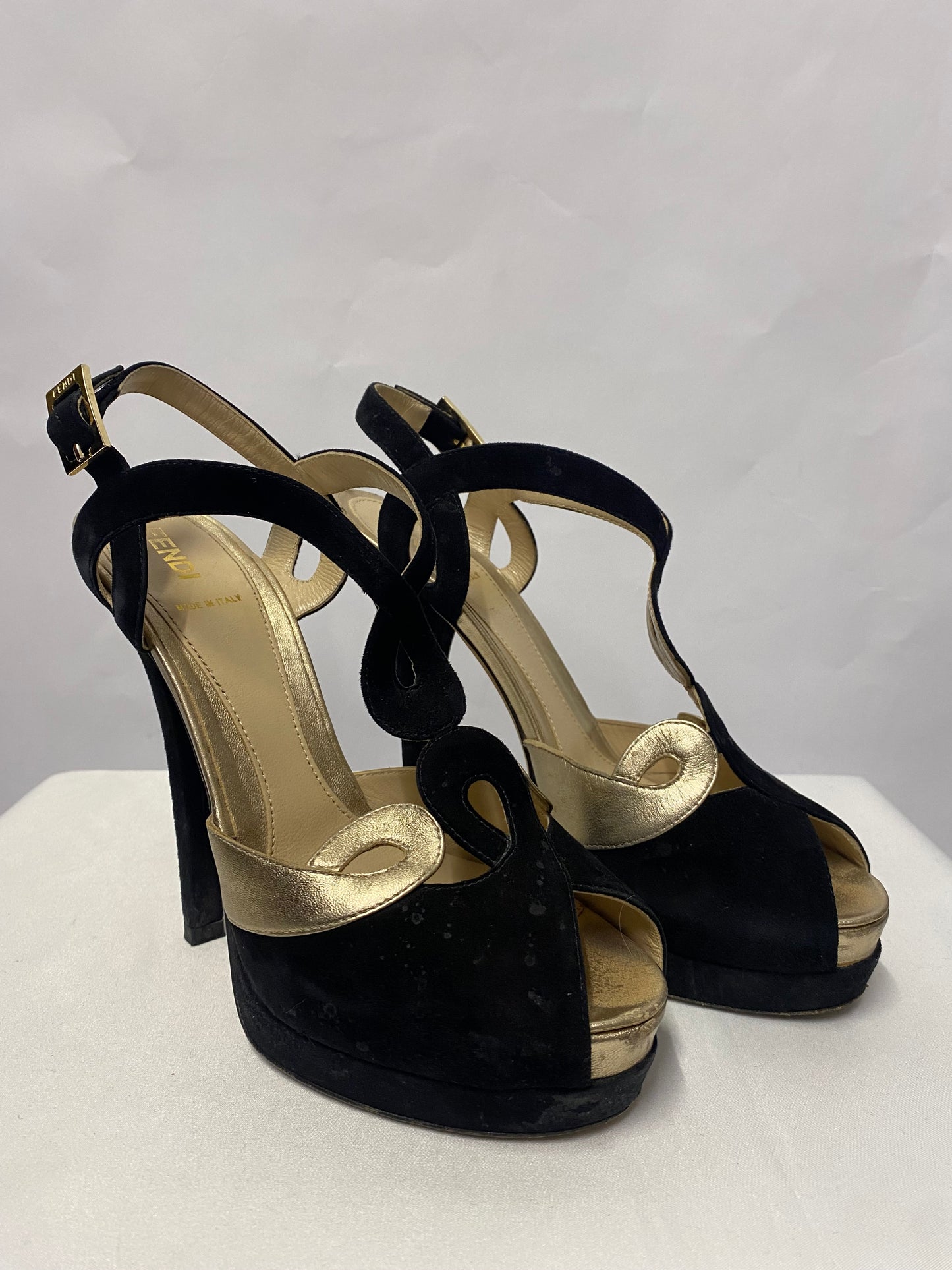 Fendi Black and Gold Suede Peep Toe Platform Heel 38/5