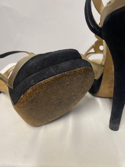 Fendi Black and Gold Suede Peep Toe Platform Heel 38/5