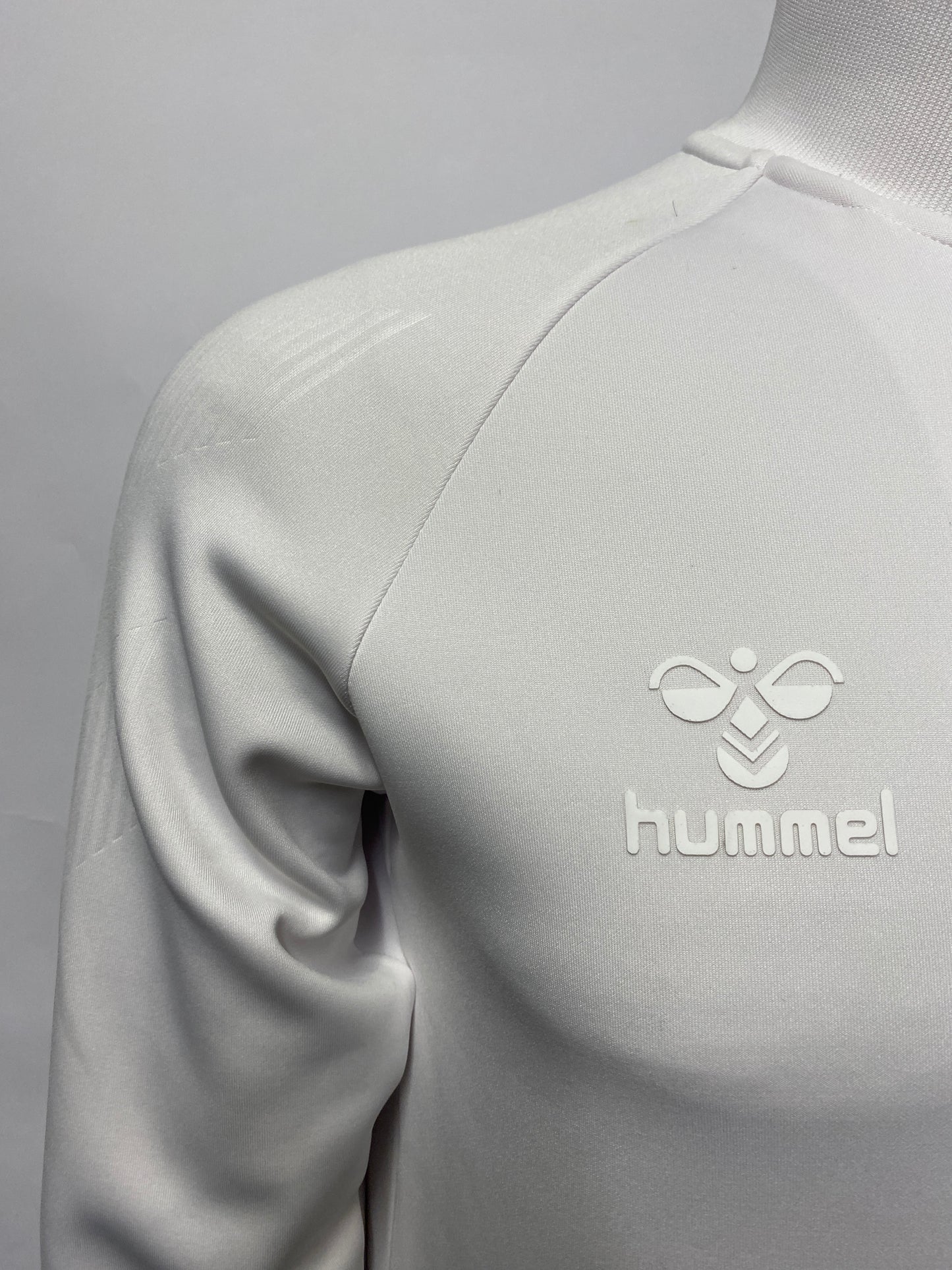 Hummel White Full Zip Sweater Medium