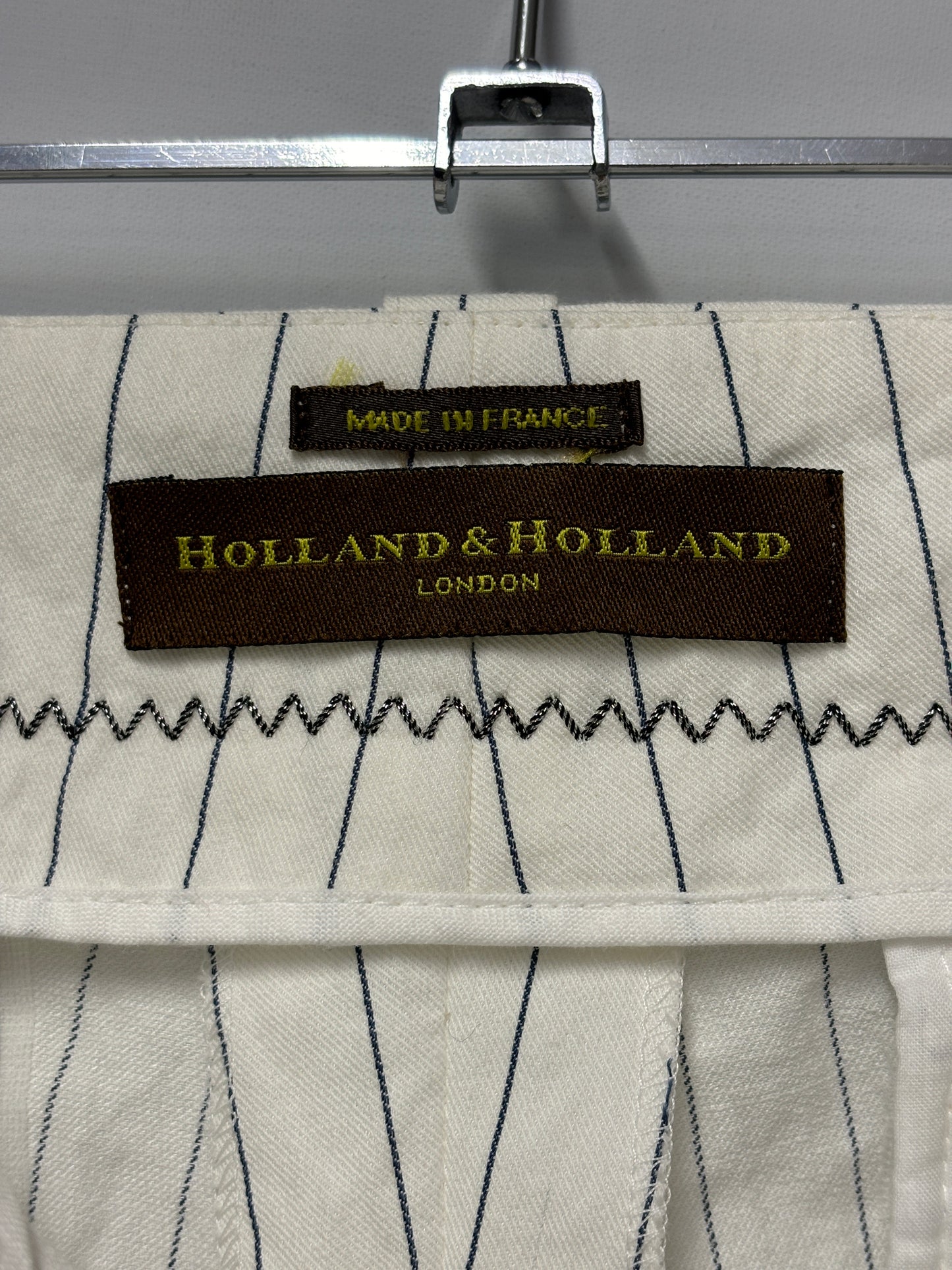 Holland and Holland White and Navy Made In France Cotton Blend Pinstripe Suit 46/40