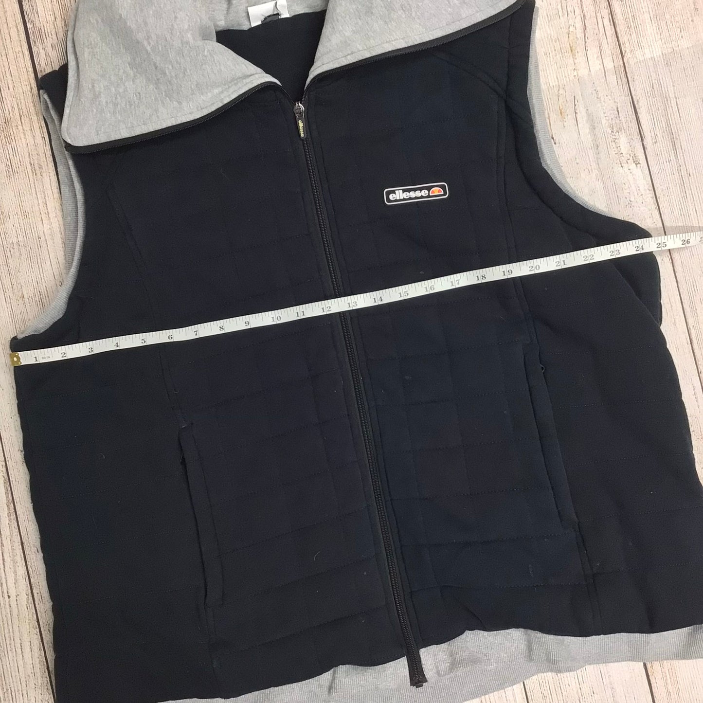 Ellesse Black & Grey Body Warmer Gilet Size 26