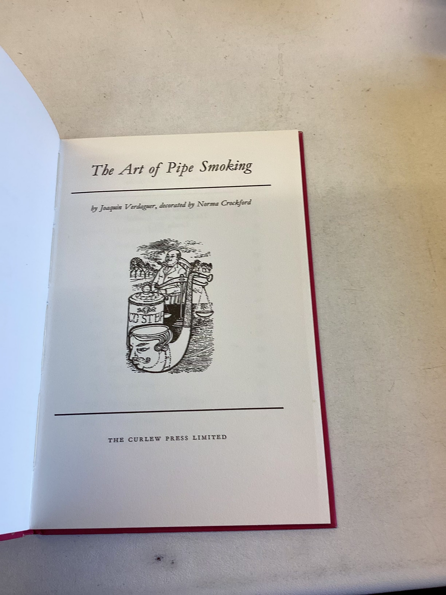 The Art of Pipe Smoking Joaquin Verdaguer Decorated by Norma Crockford