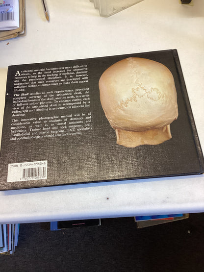 A Colour Atlas of The Skull B K B Berkovitz B J Moxham