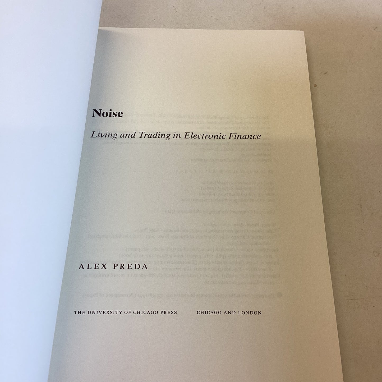 Noise Living and Training In Electronic Finance Alex Preda