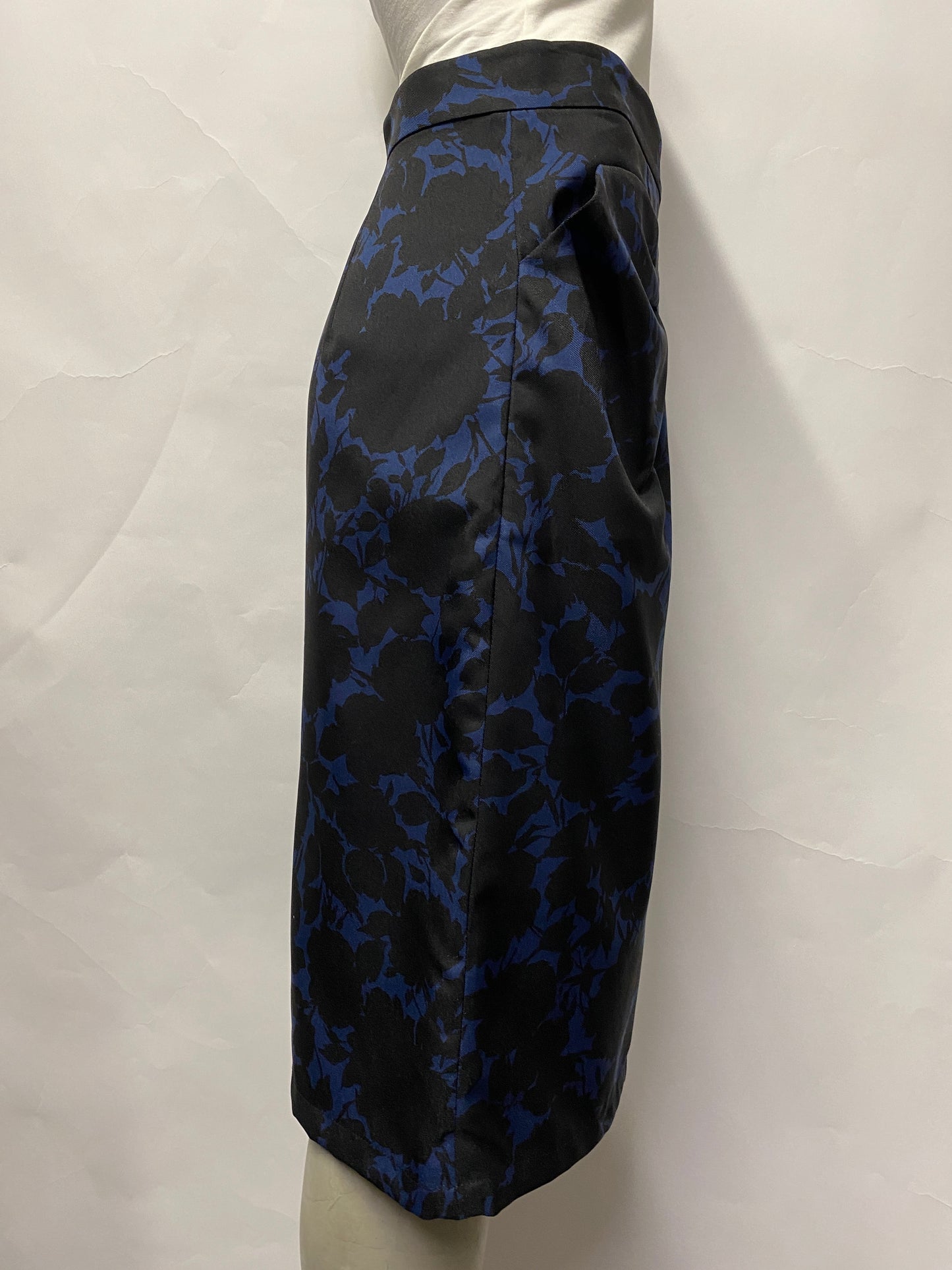 Marc by Marc Jacobs Blue Floral Fitted Pencil Skirt 8