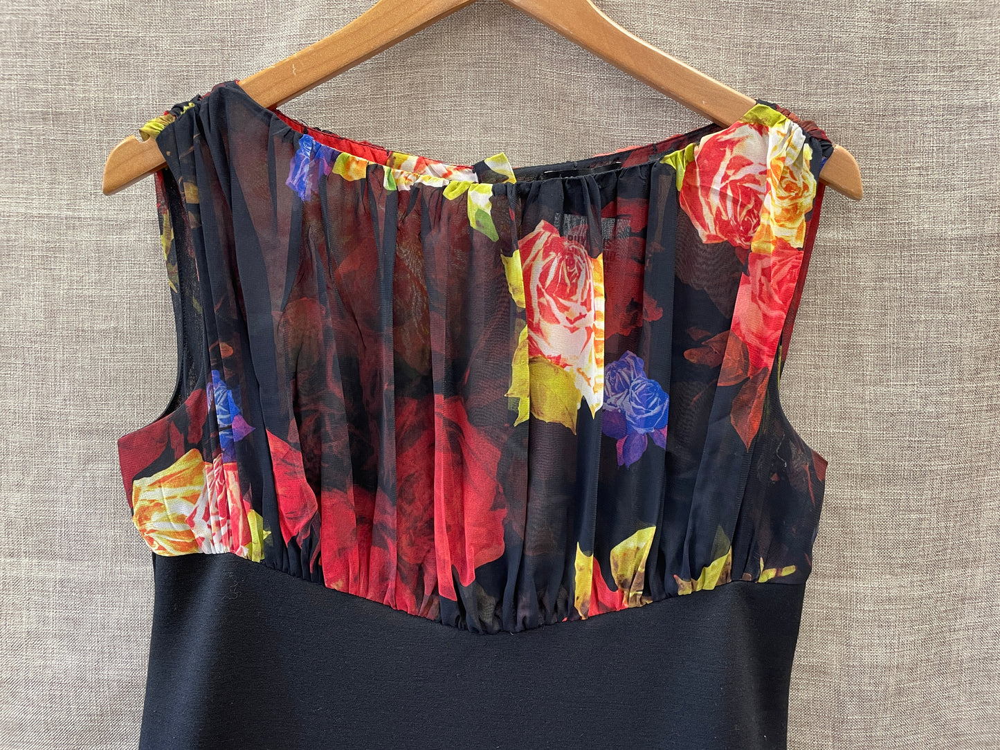 Ted Baker Black with Floral Chiffon Neckline Sleeveless Dress Size 4 UK 14