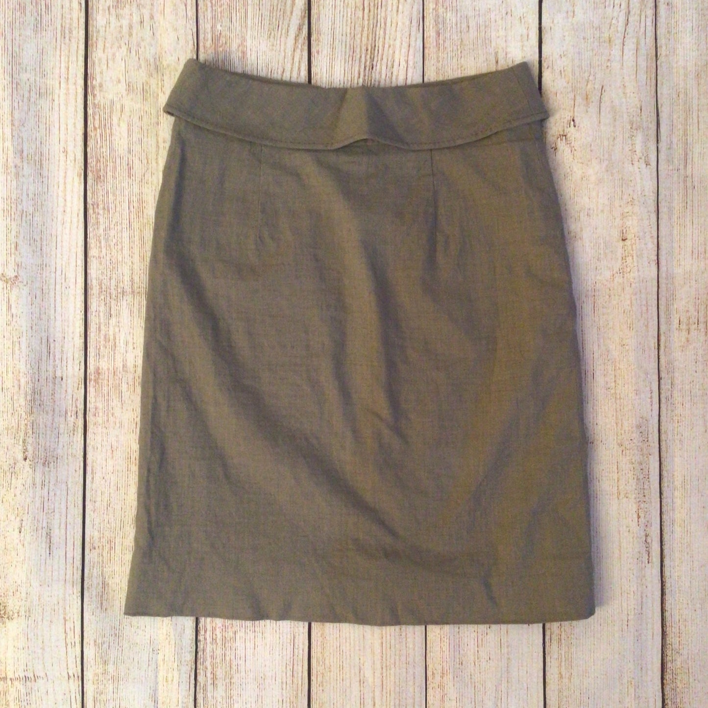 Valentino Taupe Grey Brown 58% Linen Skirt Size S (6 on label)