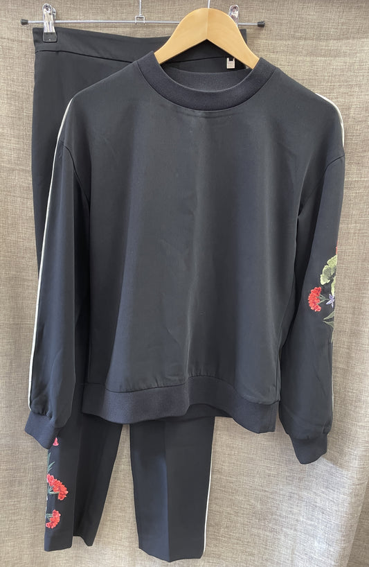 Ted Baker Black 2 Piece Set Long Sleeve Jumper Sweatshirt & Trousers Floral Embroidered Design Size 1 UK 8