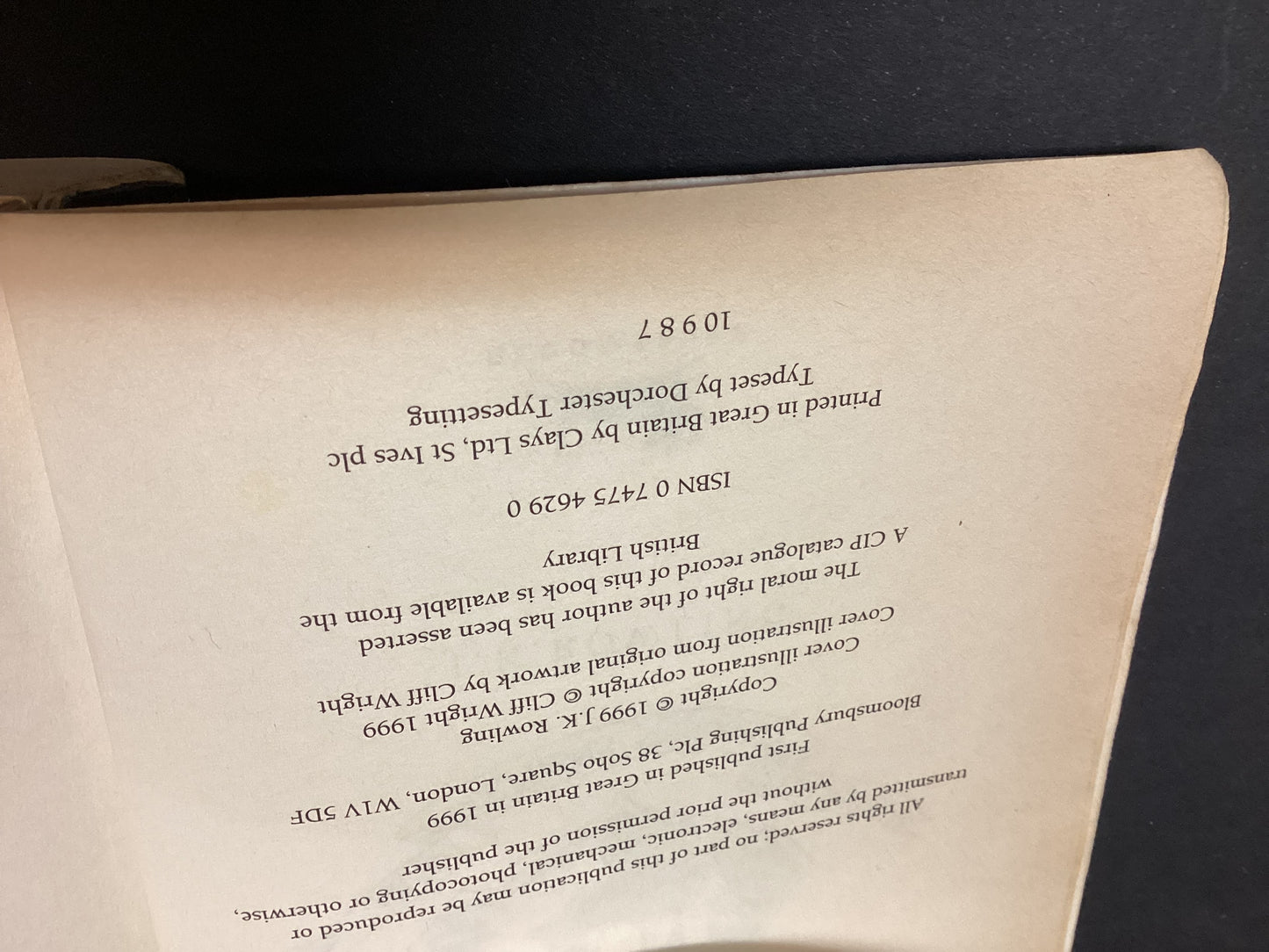 Harry Potter and the Prisoner of Azkaban by J.K.Rowling