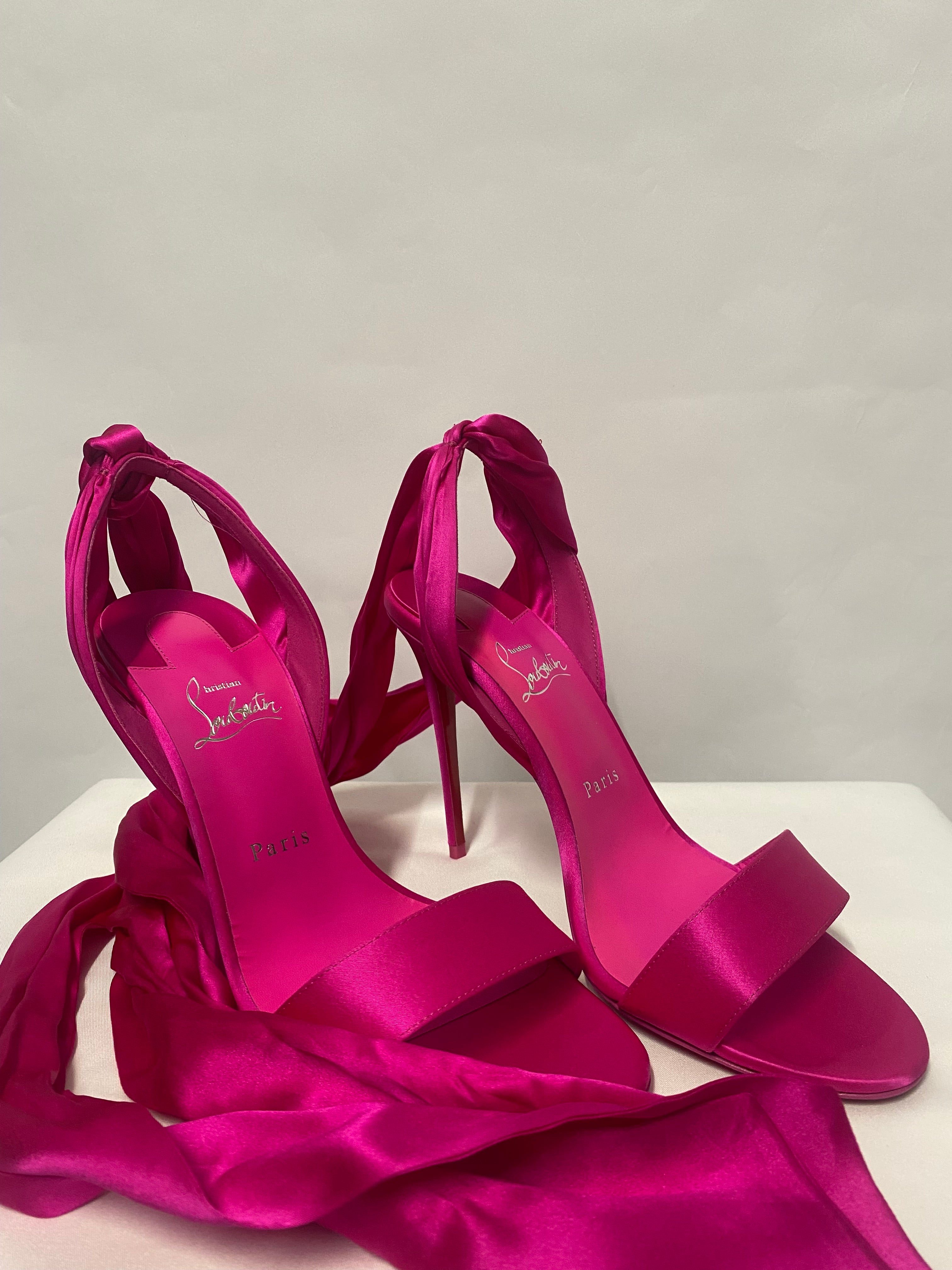 Satin best sale louboutin heels