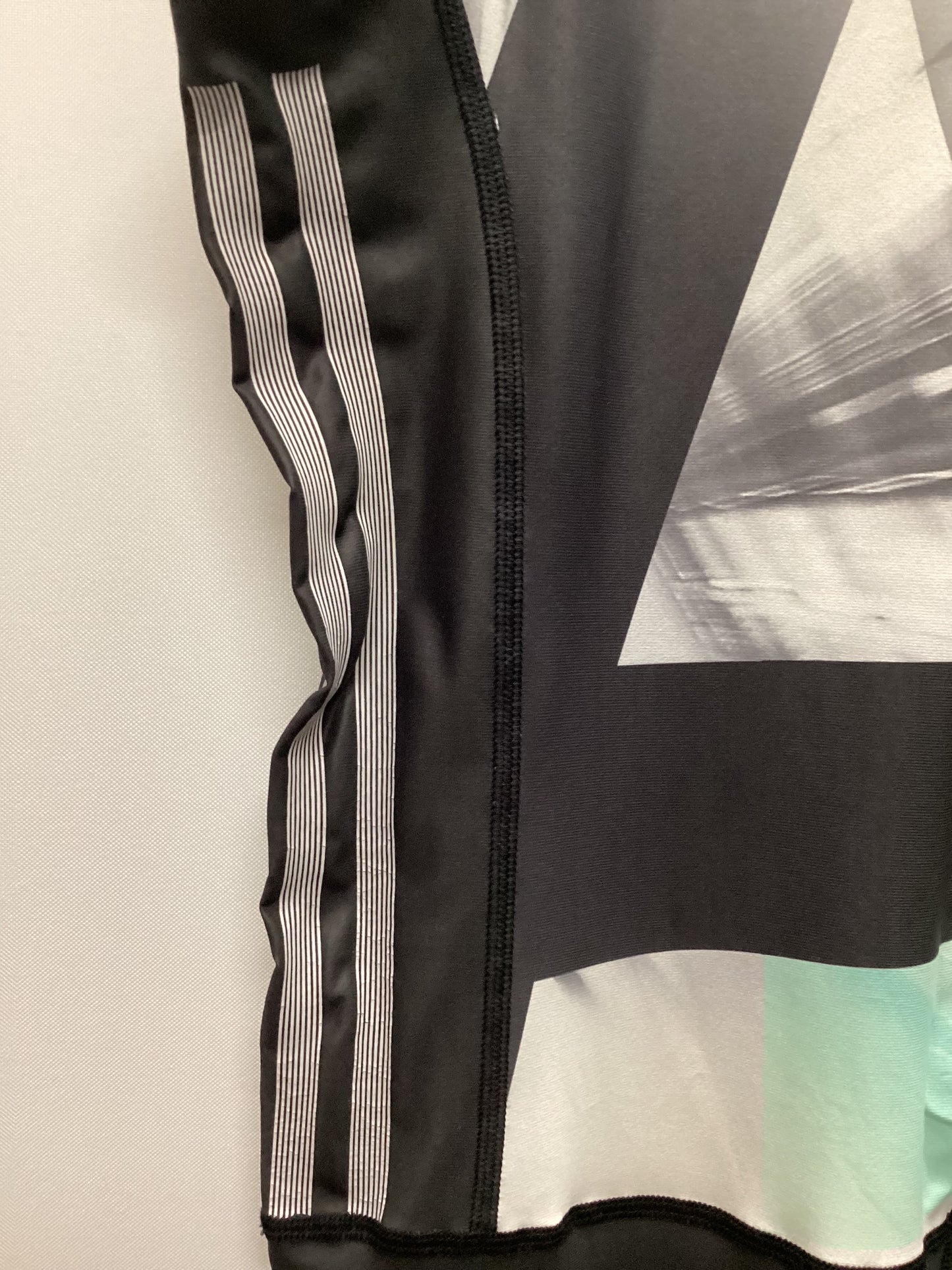 BNWT Adidas Thriatlon Performance Suit Black and Aqua Size L