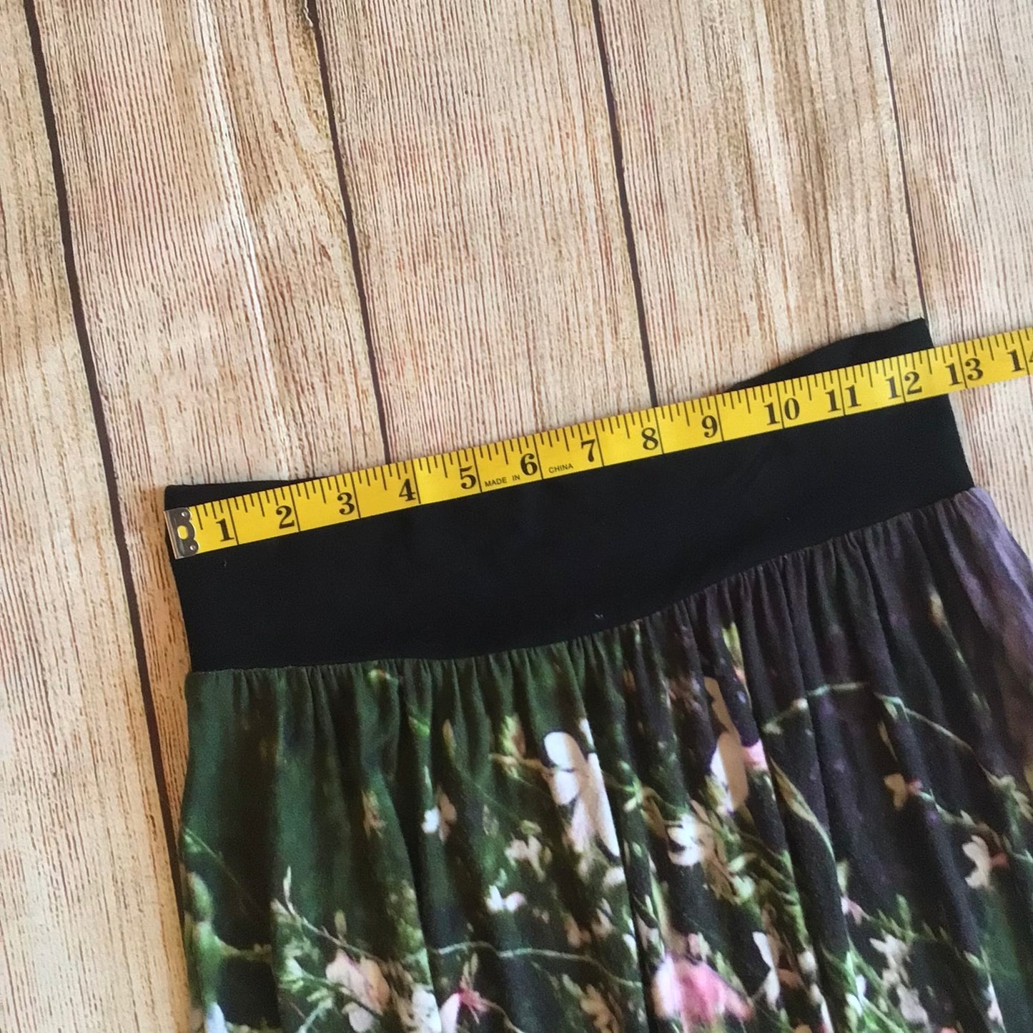 Agnès B. Green Garden Grass Photoprint Long Skirt Size 8 UK (size 1 on label)