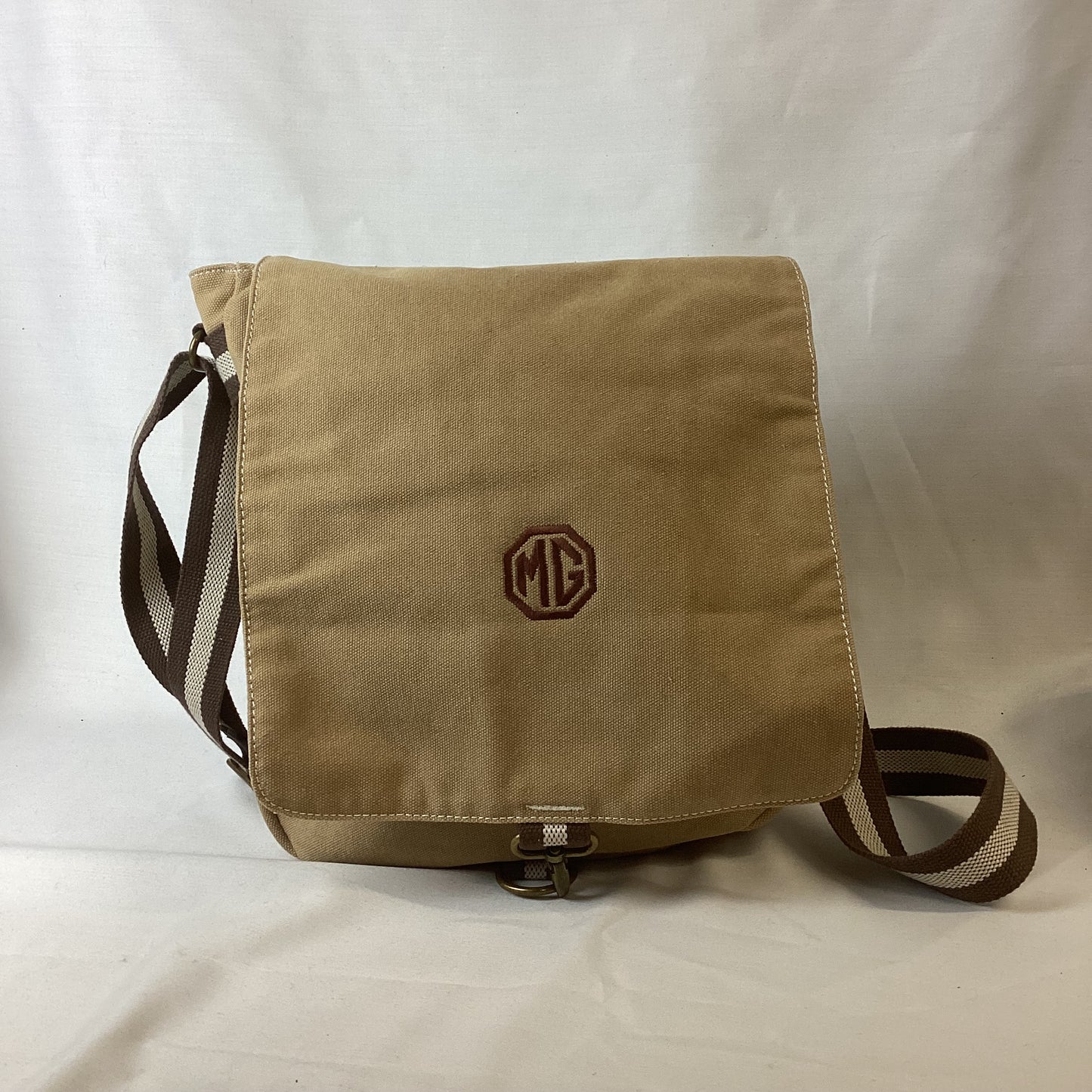 Quadra MG Tan Messenger Bag