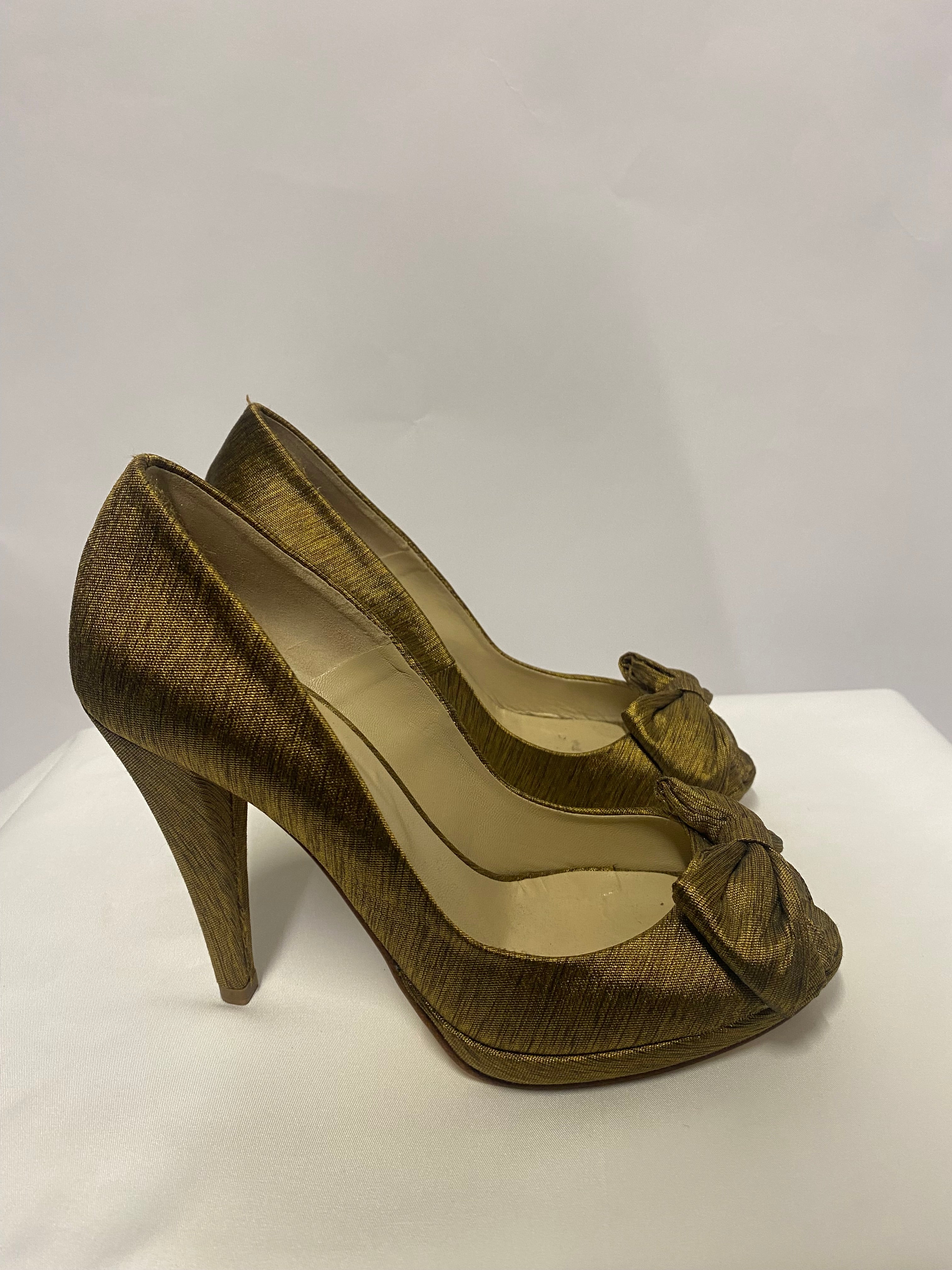 Gold peep toe 2025 platform heels uk