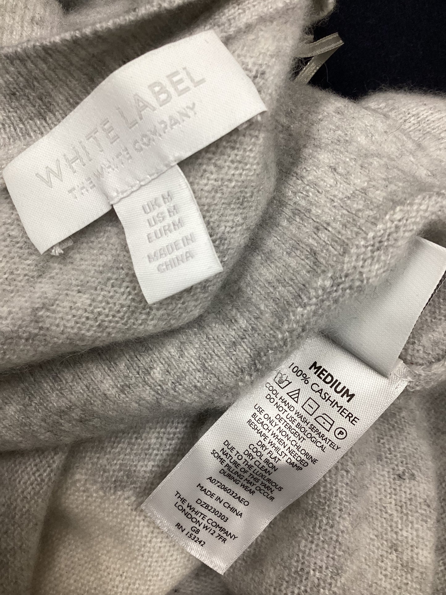 The White Company White Label 100% Cashmere Grey and White Heart Jumper Size M