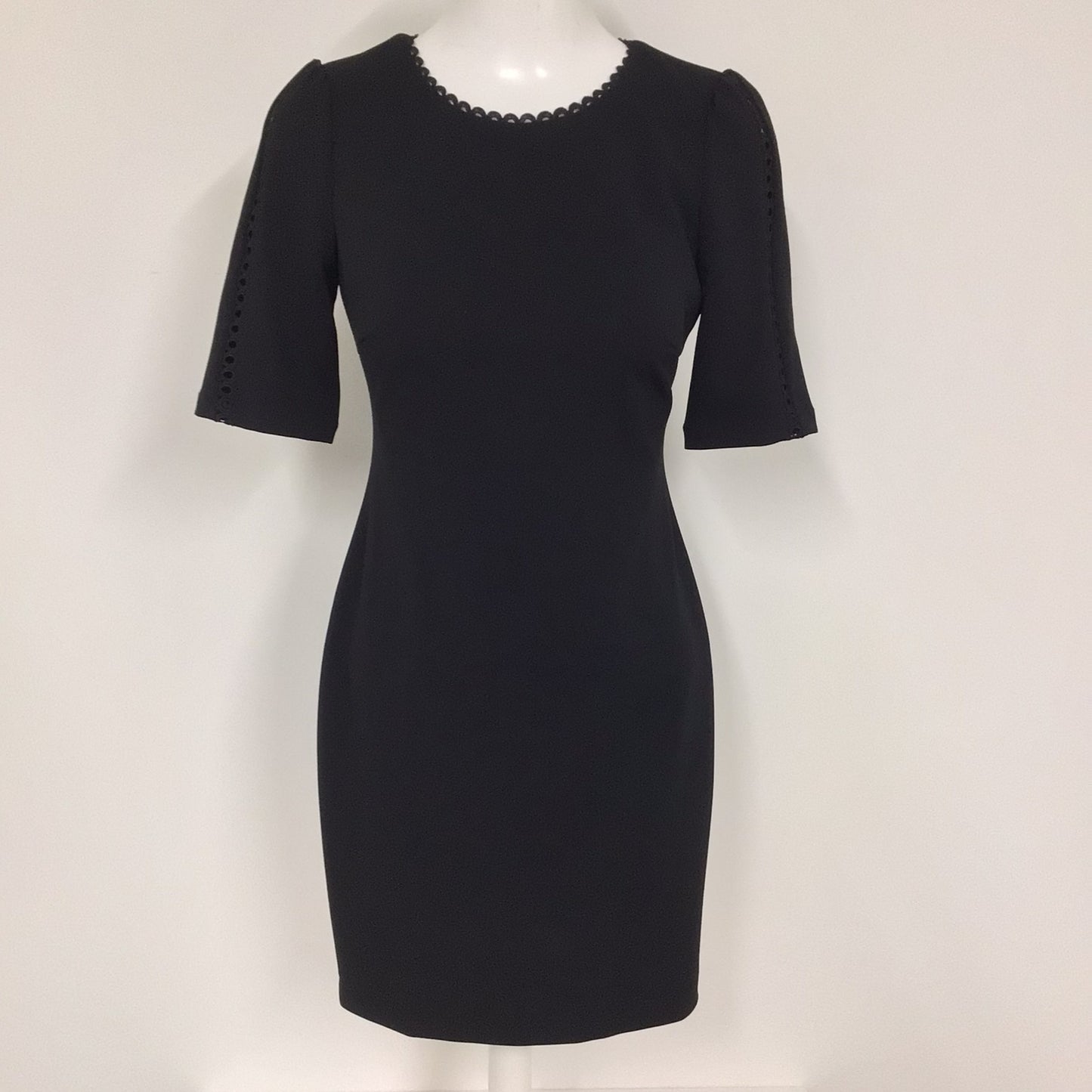 Calvin Klein Black Mini Dress w/Scallop Embroidered Detail Size 8 (4 on label)