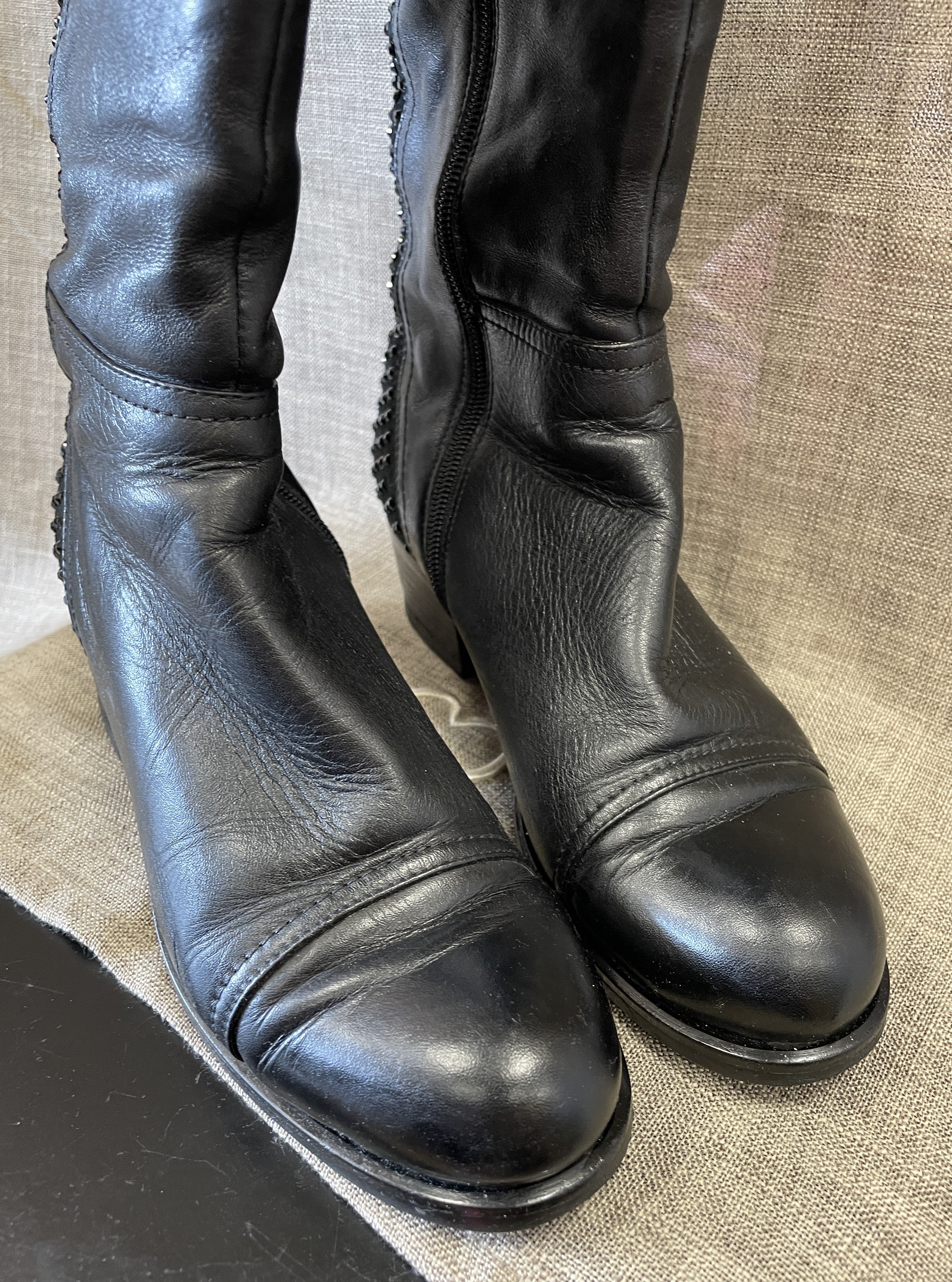 Black flat stud boots sale