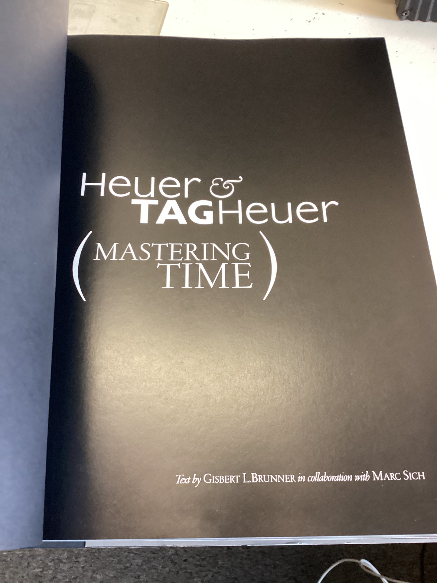 Heuer & Tagheuer Mastering Time