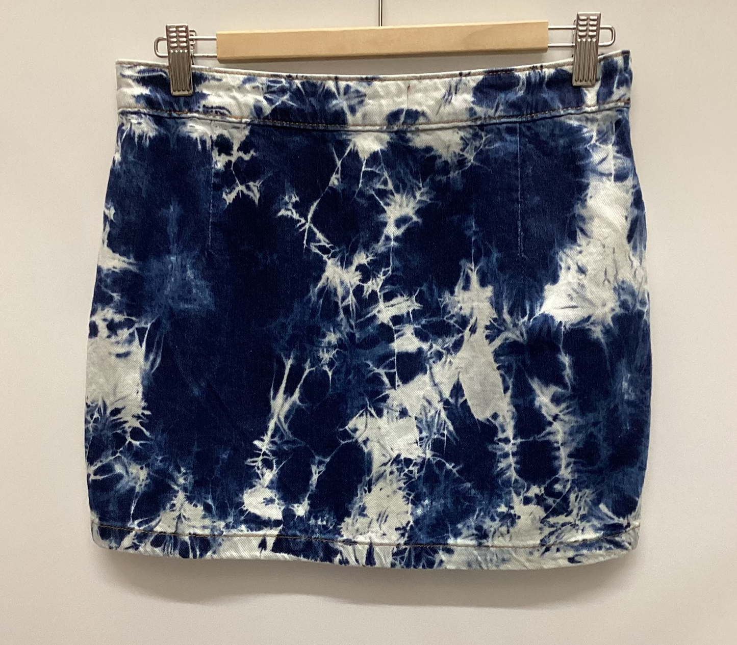 BNWT Miss Sixty Urban Outfitters Denim Tie-Dye Mini Skirt Size L
