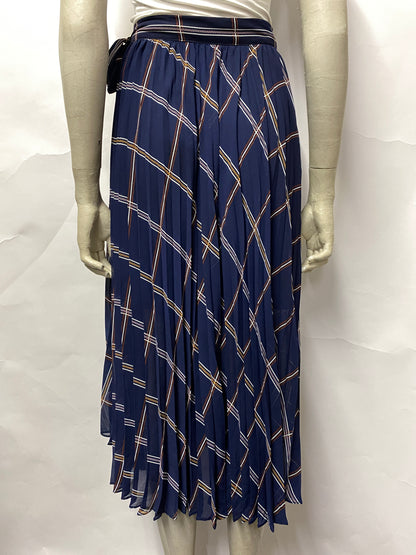 Reserved Navy Chequered Pleated Midi Skirt 12