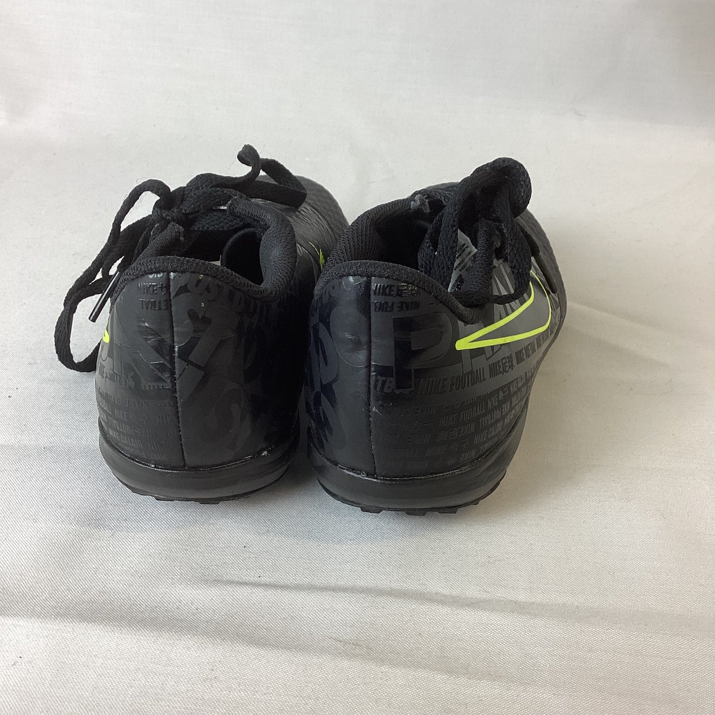 Nike Phantom Venom Black Green Football Shoes Size 11 Kids