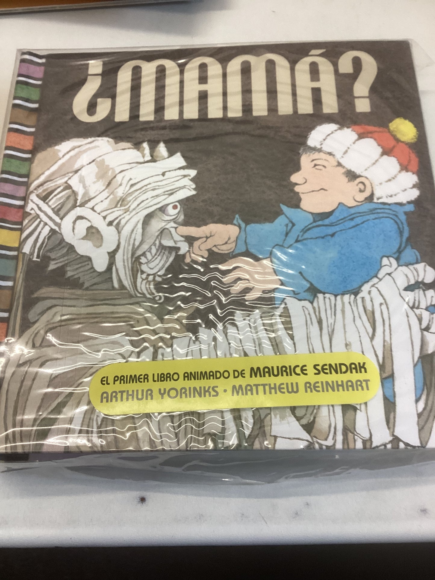 Mama/Mummy Sendak Yorinks Reinhart Children's Pop Up Book Spanish