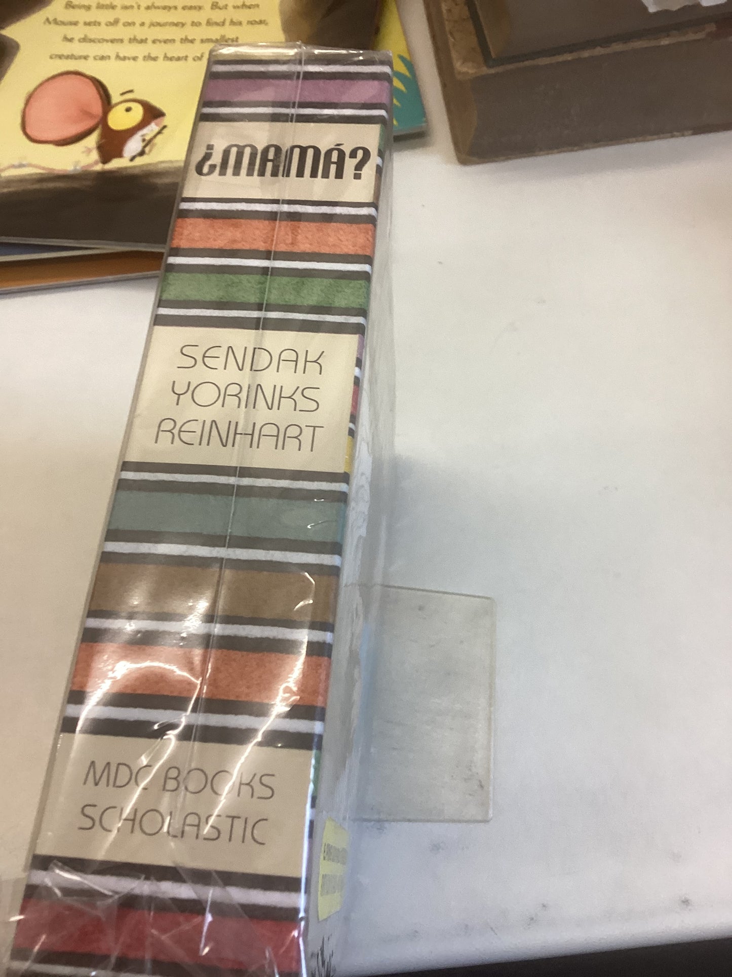 Mama/Mummy Sendak Yorinks Reinhart Children's Pop Up Book Spanish