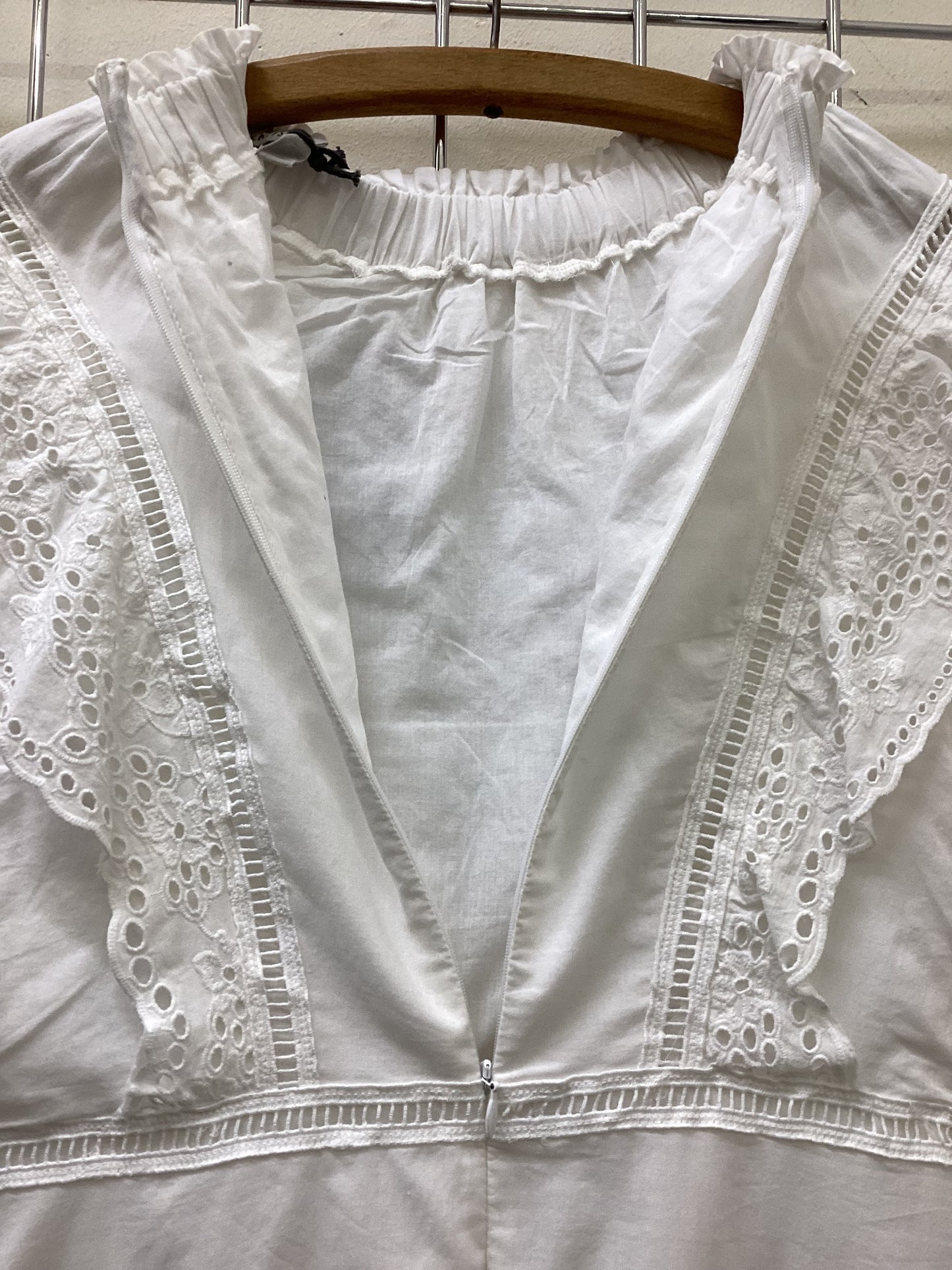 AllSaints Aislyn Broderie Anglaise Eyelet Ruffle Mini Dress – Chalk White – Size 6 – BNWT
