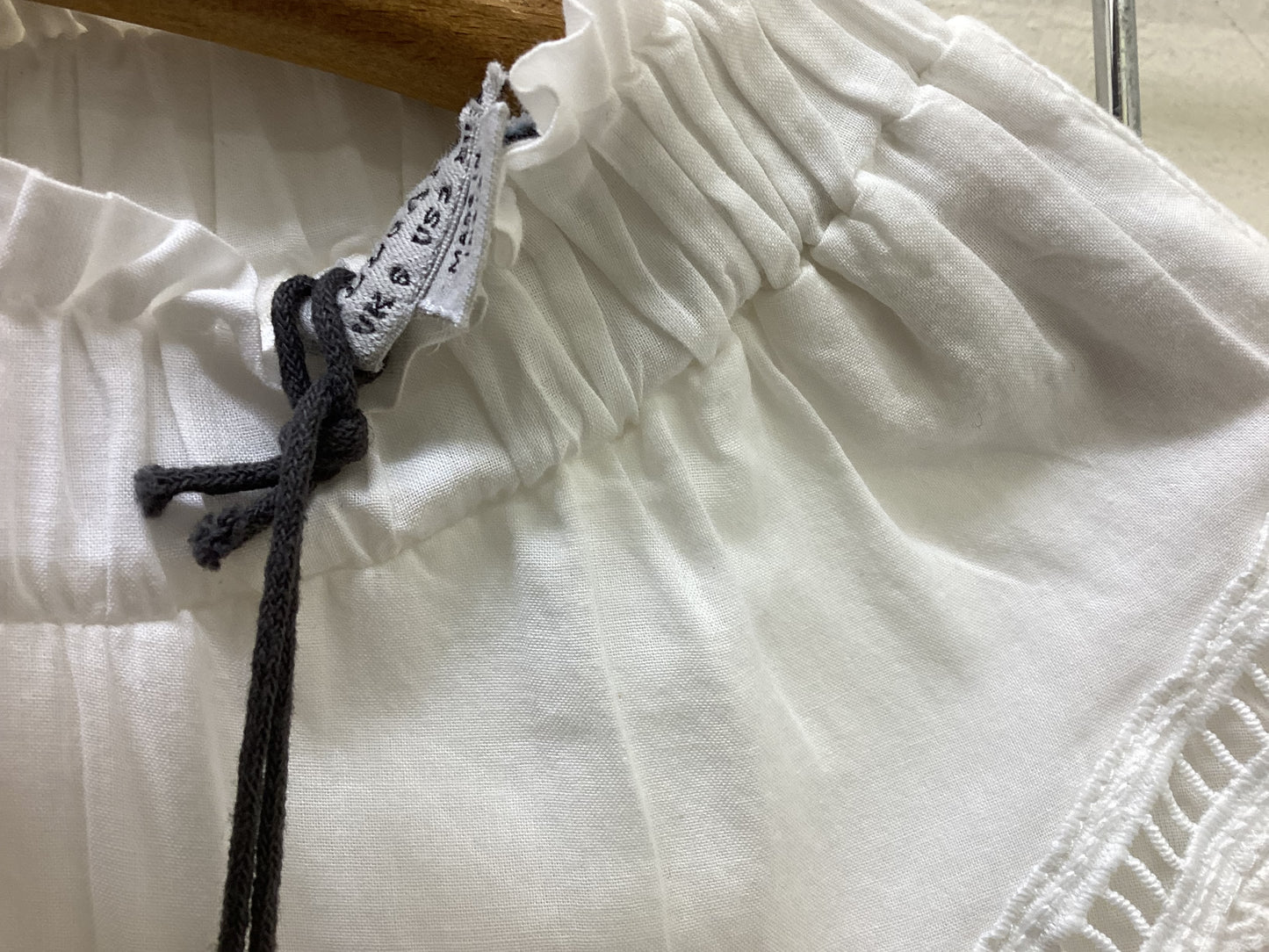 AllSaints Aislyn Broderie Anglaise Eyelet Ruffle Mini Dress – Chalk White – Size 6 – BNWT