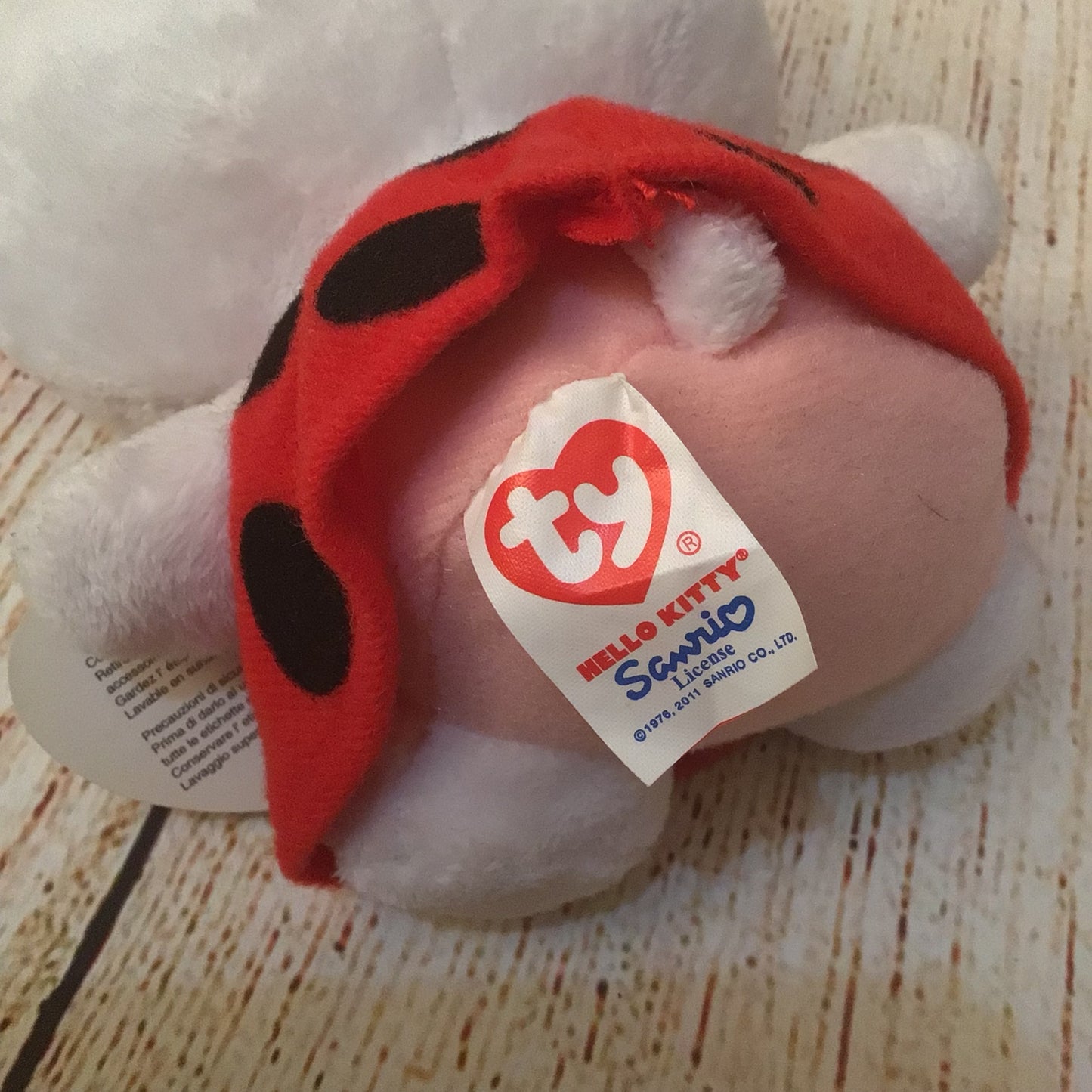 TY Beanie Baby with Tag - Hello Kitty - Ladybird - 2011