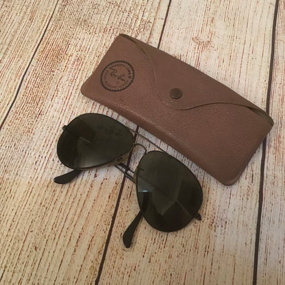 Vintage Ray Ban B&L USA Black Aviator Classic Sunglasses & Case